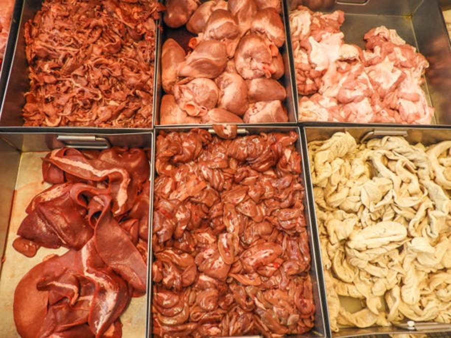 Beef Liver for Cats Explained: How It Supports Coat Health, Immunity, and Growth